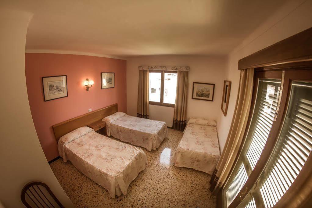 Hostal Talamanca Cala D´Or Dış mekan fotoğraf