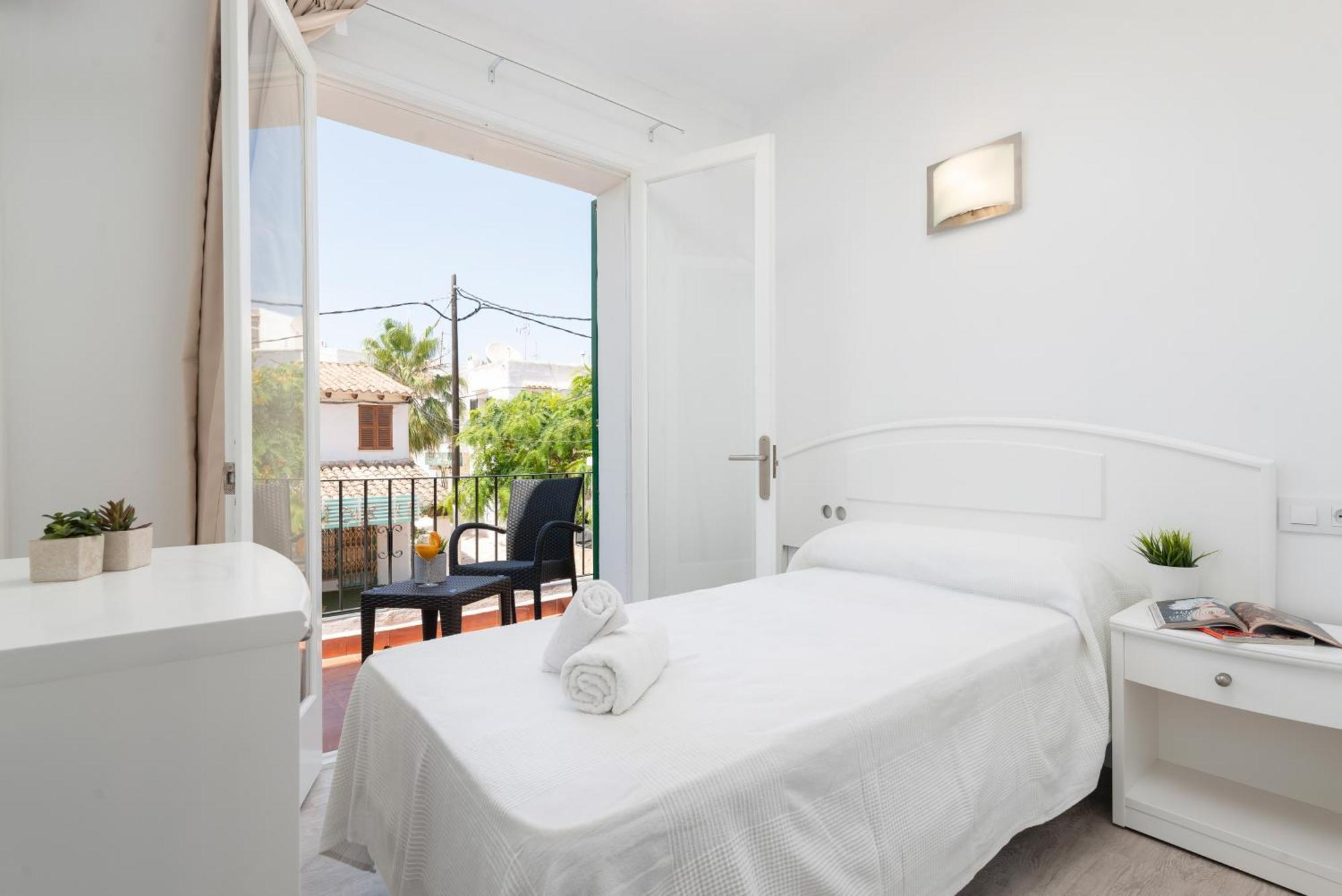 Hostal Talamanca Cala D´Or Dış mekan fotoğraf